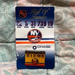 NHL New York Islanders hockey Hall of Famers vintage pin
